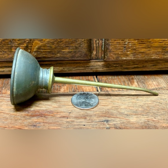 Antique Home Use Metal Angled Elongated Spout Oil Can - Picture 5 of 16